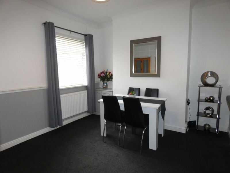Dining Room- click for photo gallery